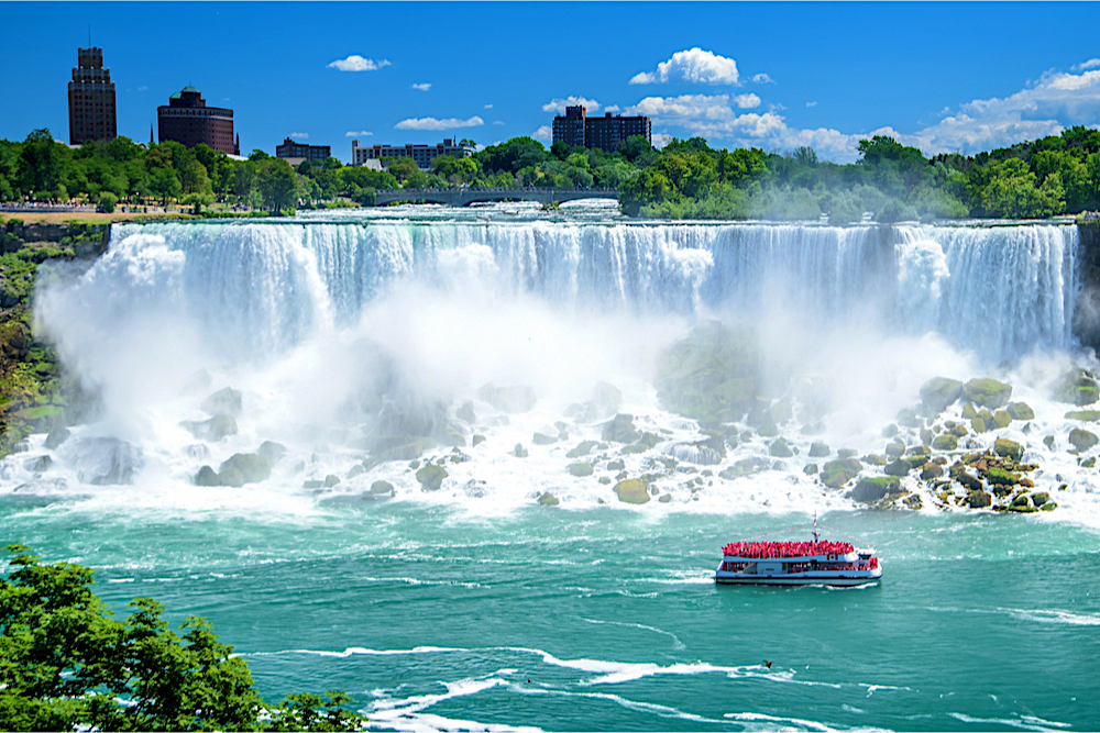 Niagara Falls twisht