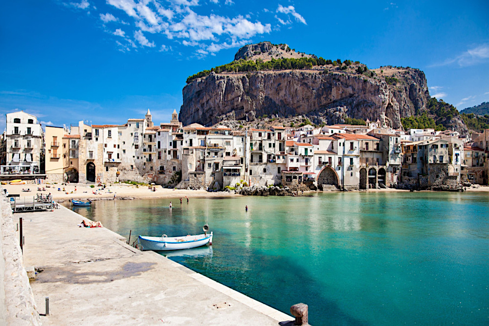Cefalu twisht Sicily
