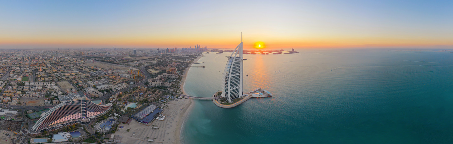 Discover 15 enthralling experiences in Dubai